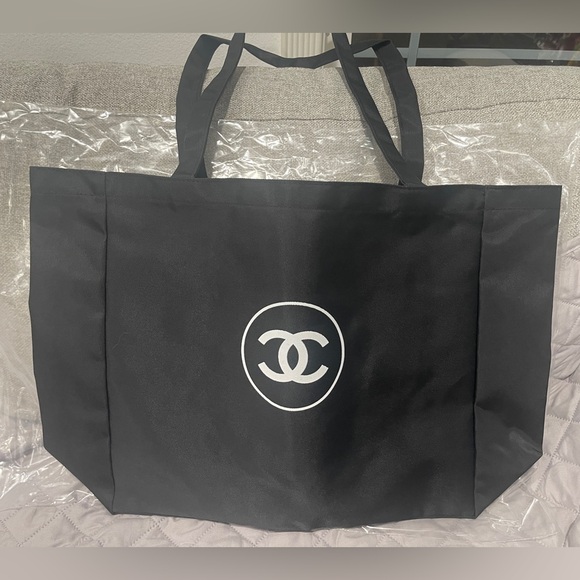 Chanel Precision Tote NEW - Picture 1 of 6